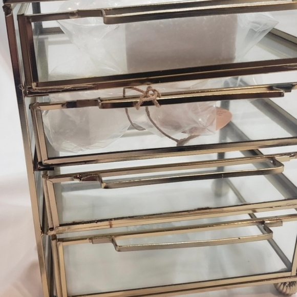 Cosmopolitan CosmoLiving by Cosmopolitan Gold Glass Drawer Storage - Picture 11 of 14